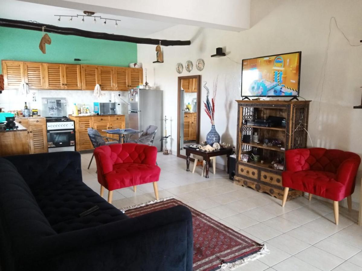 Mavericks Convenient Cozy Loft In Diani'S Cbd Ukunda Esterno foto